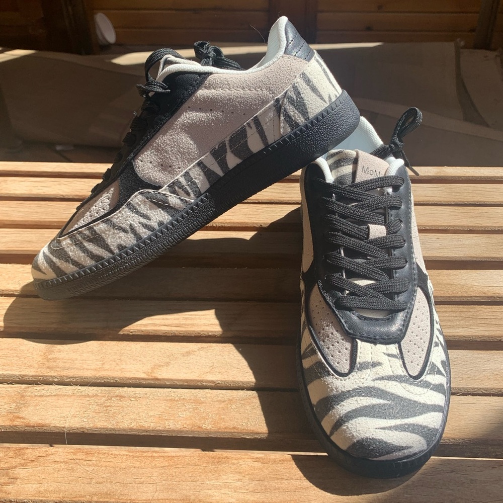 Retro Classic Walking/Running Sneakers, Zebra Print Suede, Size 9, New In Box!